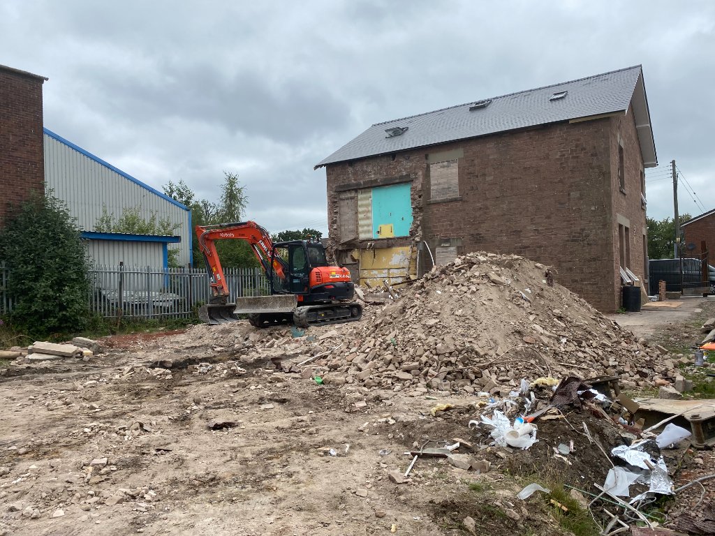 Demolition Services - James Grab and Tipper Hire, Cardiff