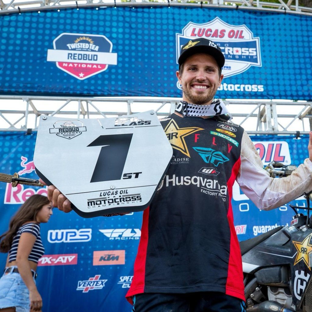 Trophée REDBUD
