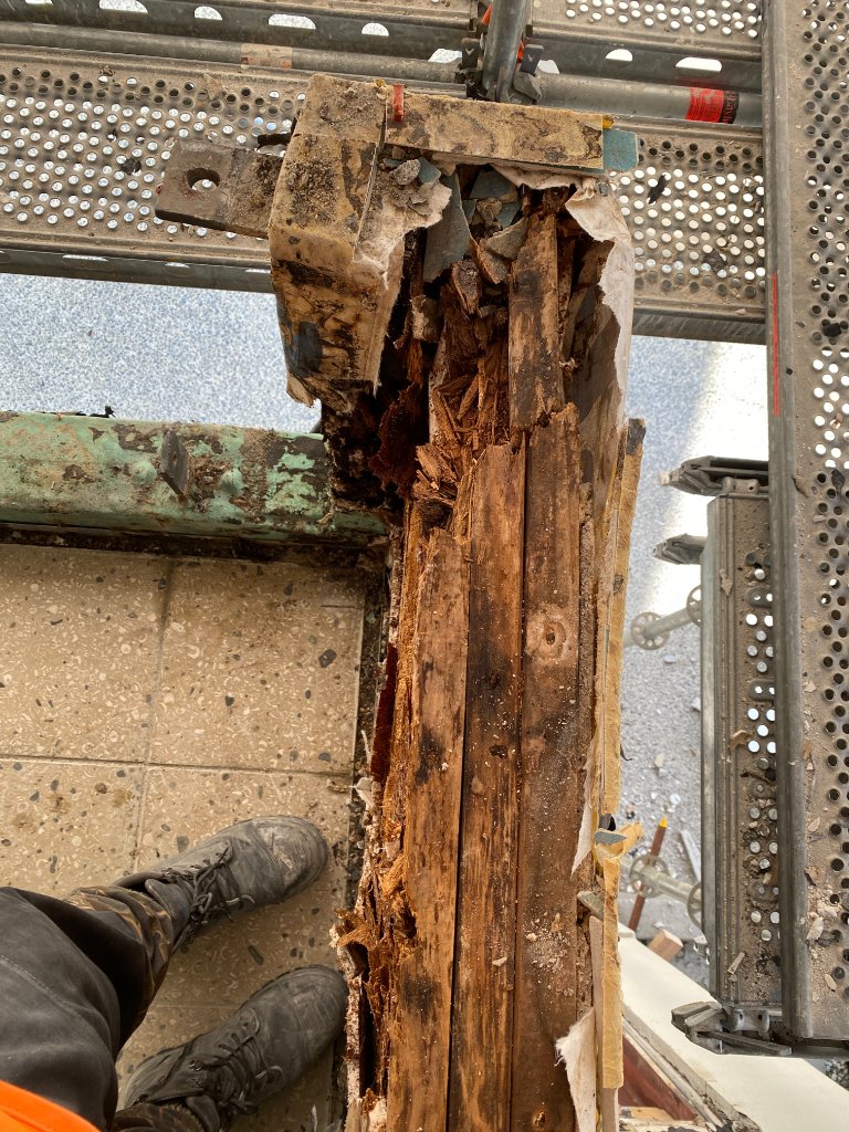 Distorted Cladding Residential Construction | BCL