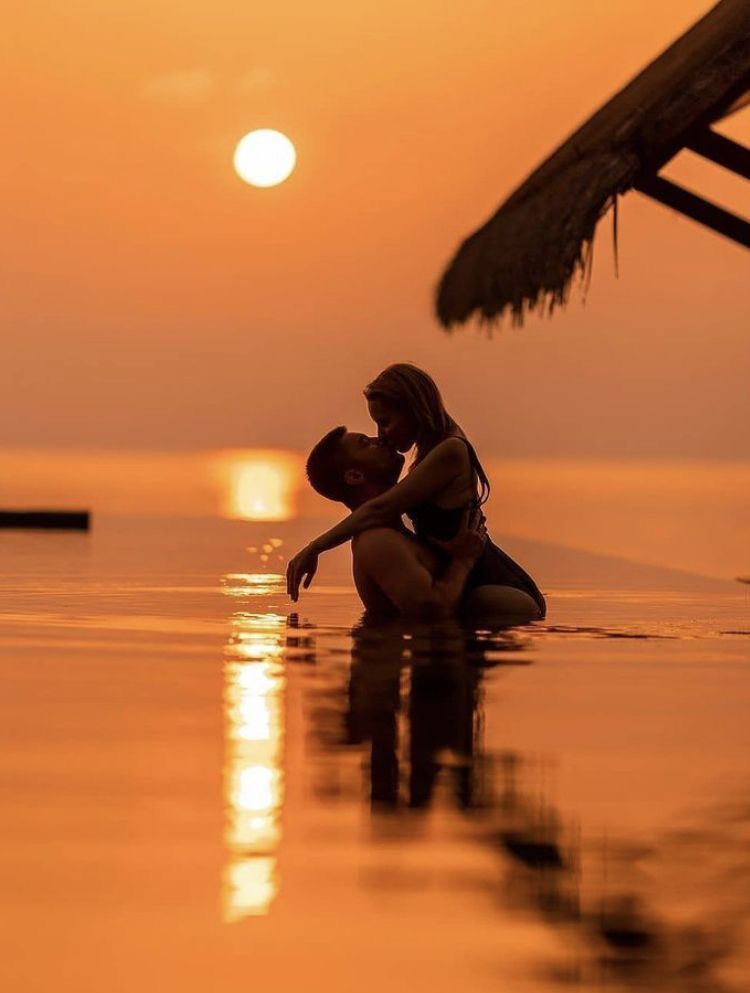 Relationship moments