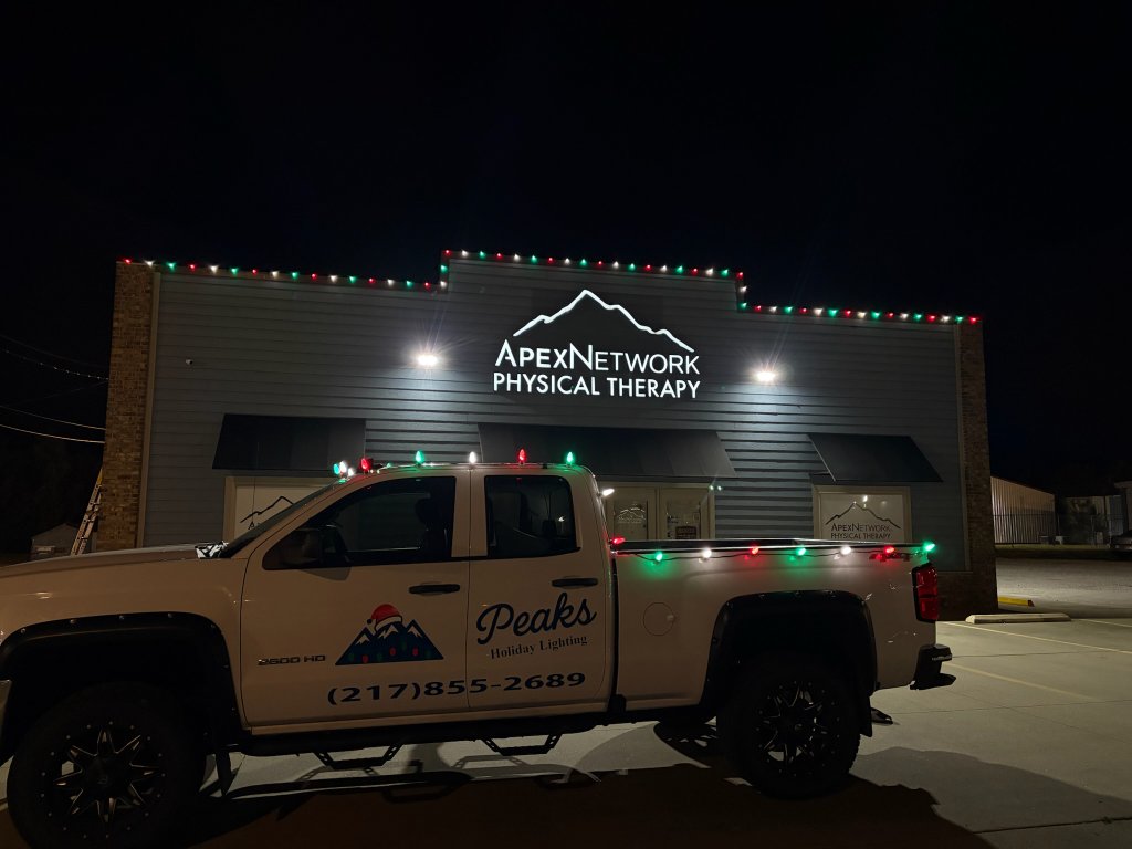 Peaks Holiday Lighting truck
