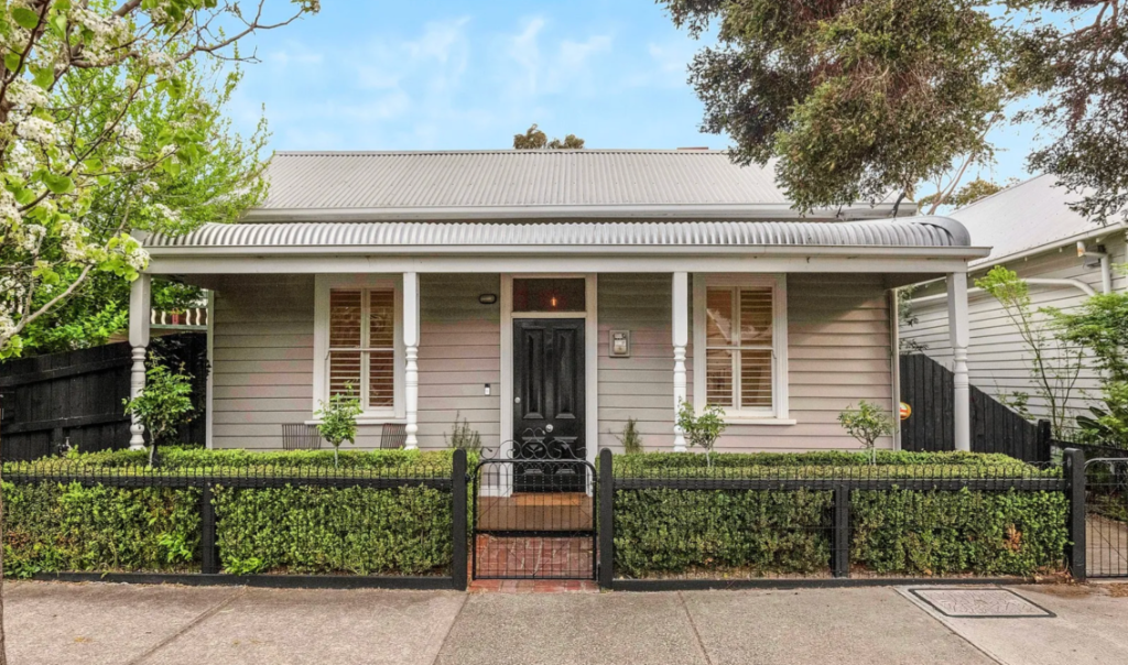 Professional building inspection of Melbourne residential property - Bearwood Building Inspections