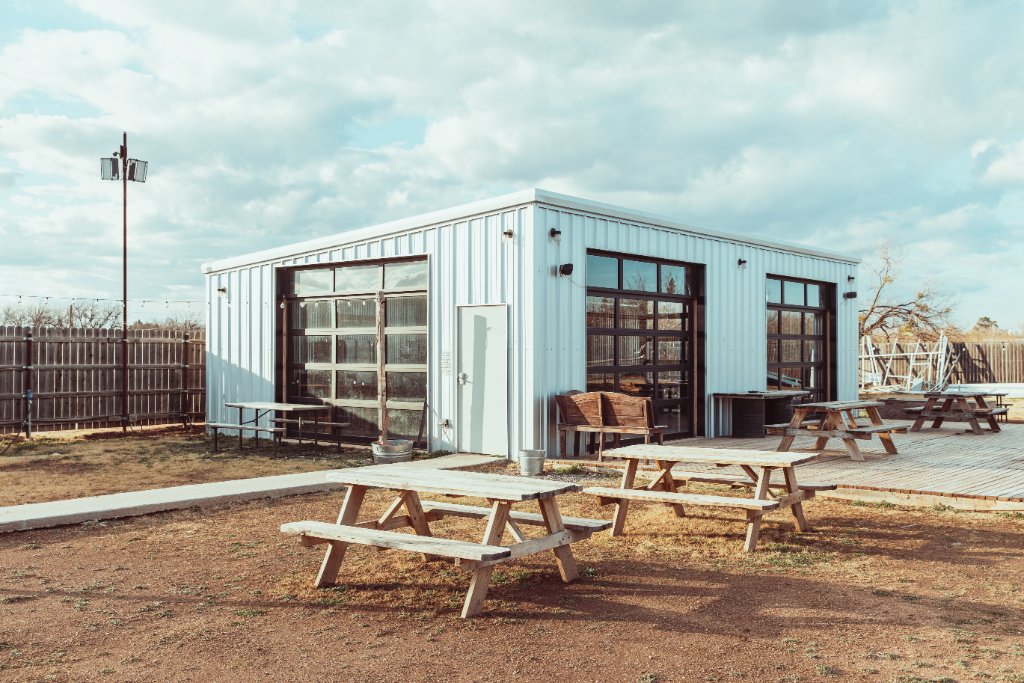 Mini Doc's venue