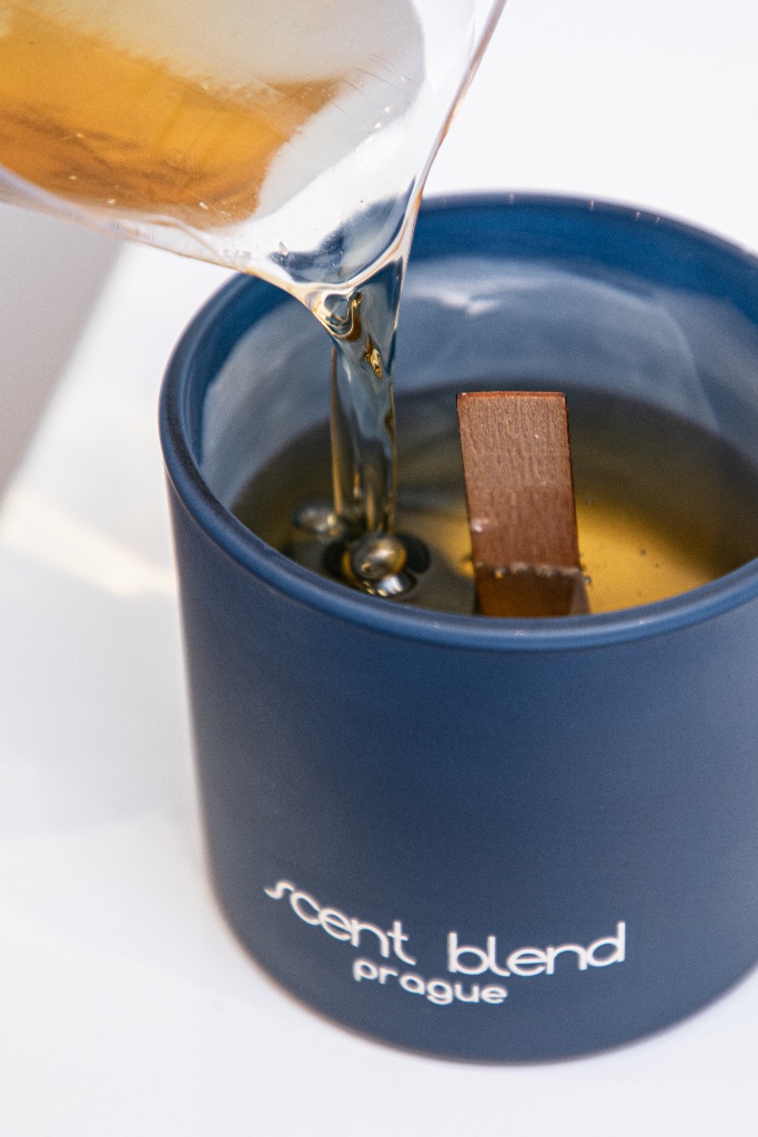 Scent Blend candle-making workshops and experiences