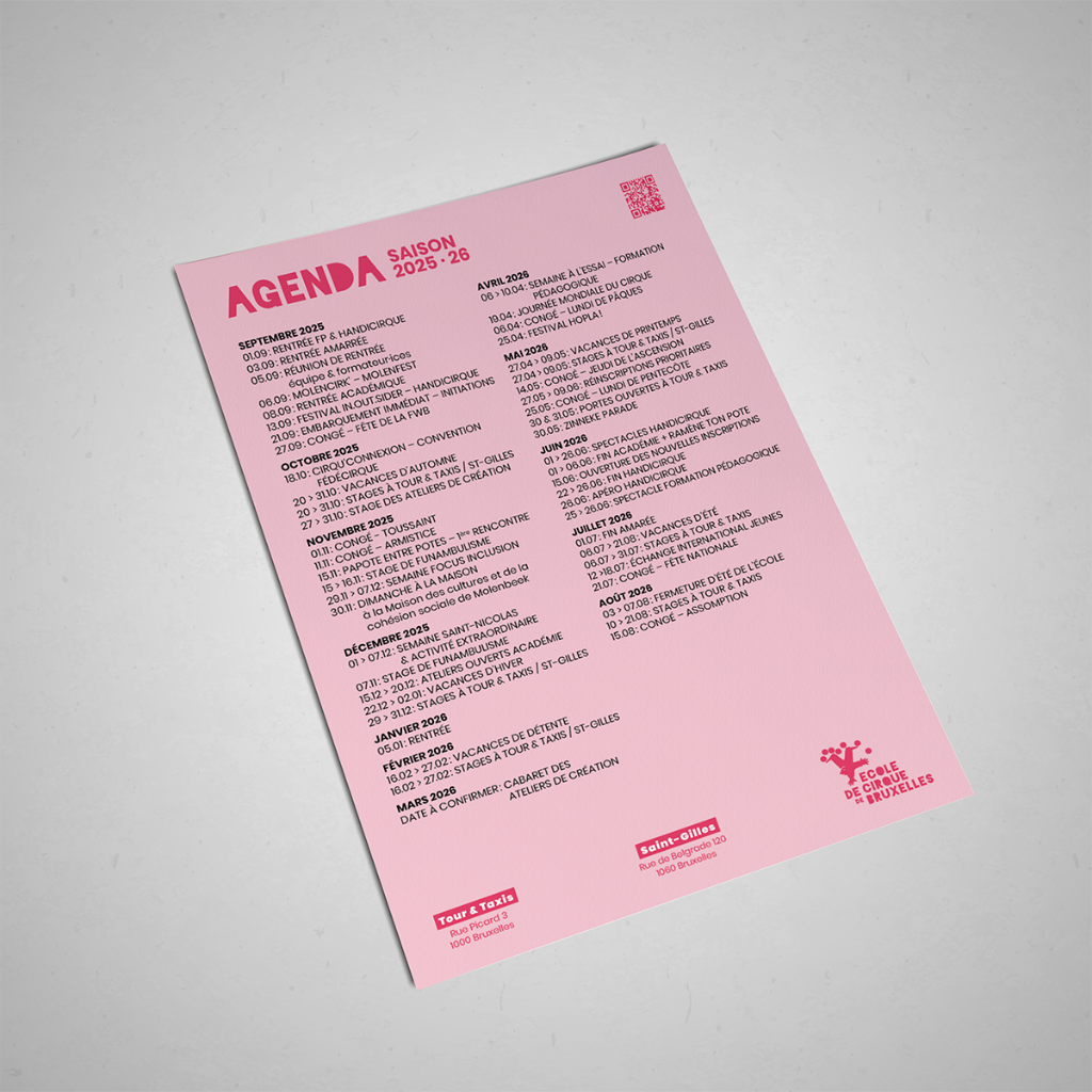 École de Cirque de Bruxelles season agenda verso