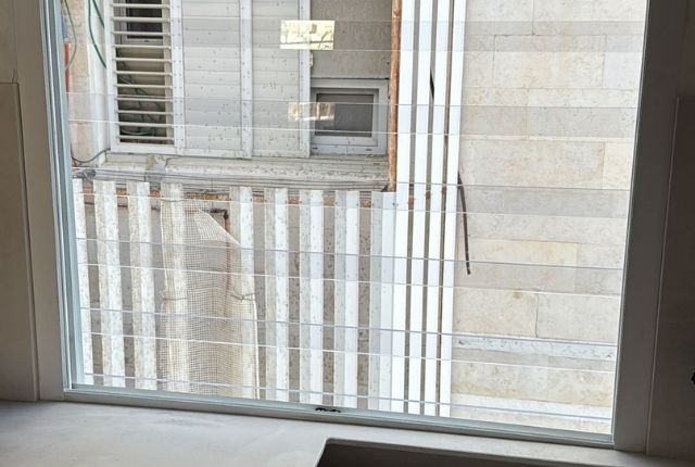סורגים שקופים מבצע – איך מוצאים את ההזדמנות הכי טובה? - מאמר מקצועי על סורגים שקופים