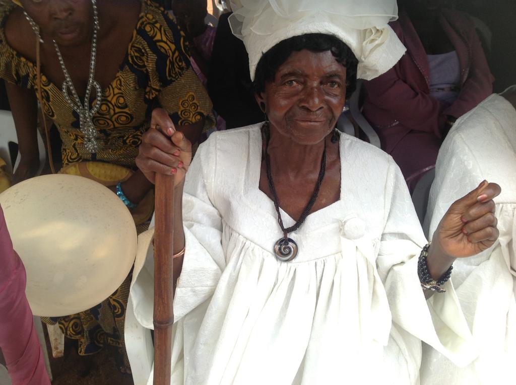 Cérémonie traditionnelle - Portrait avec bâton