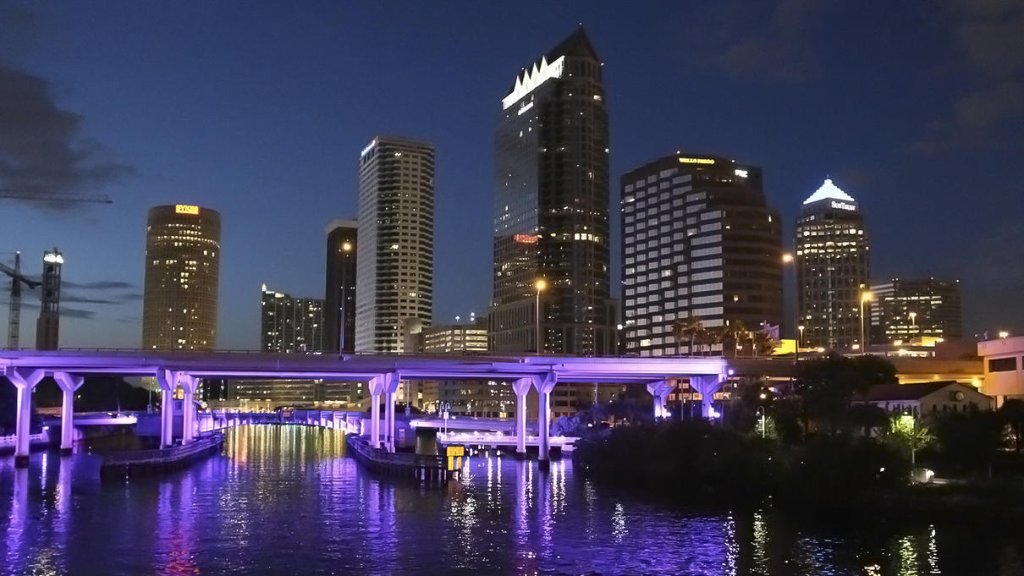 Tampa skyline