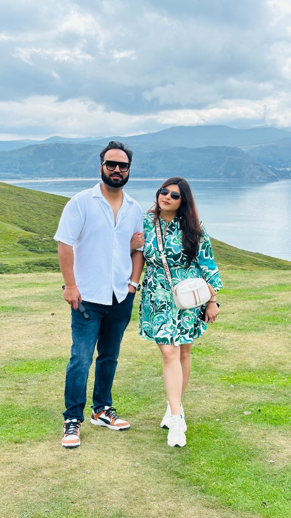 Gaurav and Avi traveling
