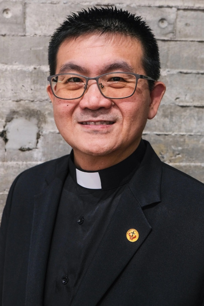 Rev Michael Lee