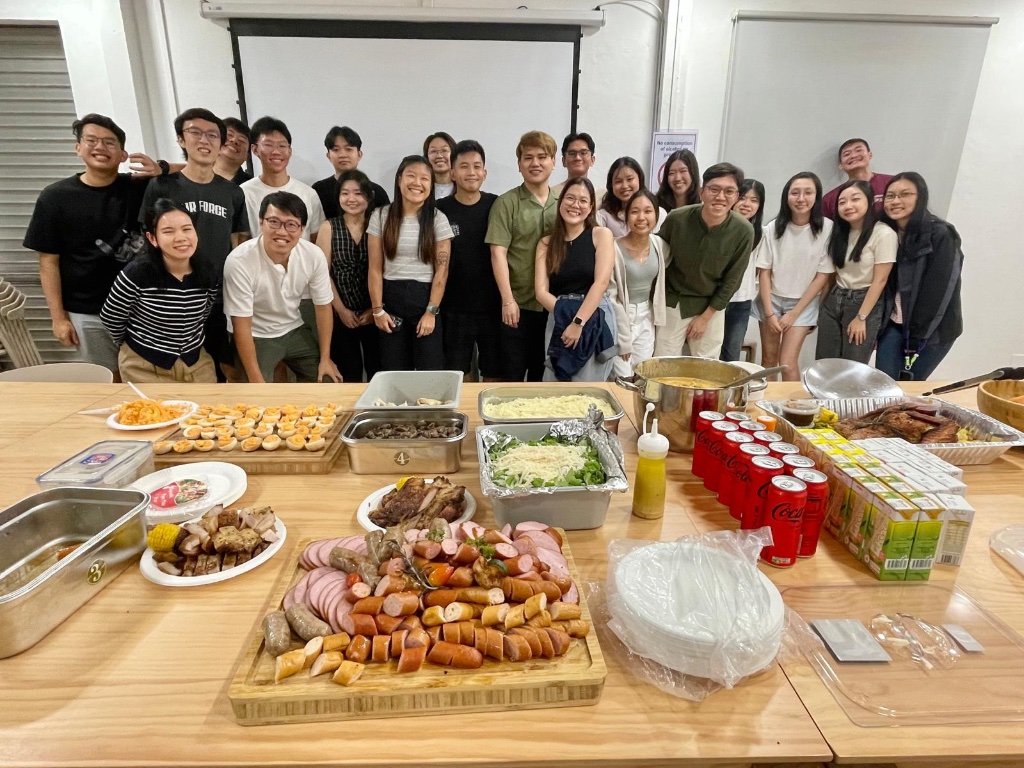 Church fellowship meal