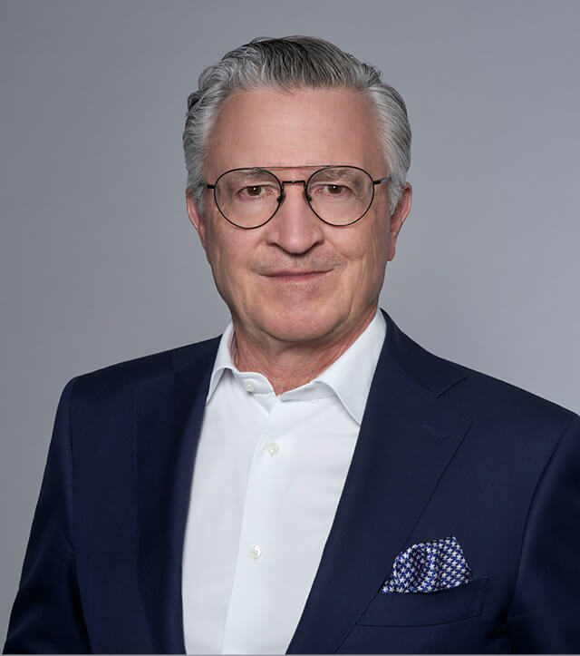 RA lic. iur. Erhard Pfister