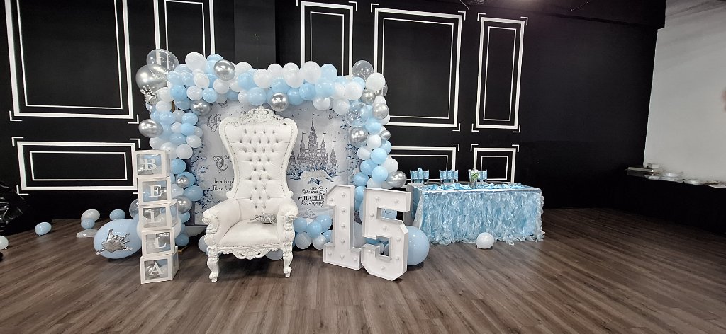 Light Blue Silver Quinceañera in Lawrenceville, GA — Artistique Events