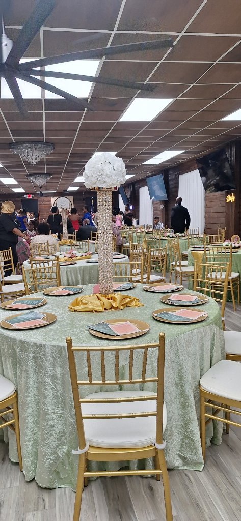 Sage Green Gold Retirement in Marietta, GA — Artistique Events