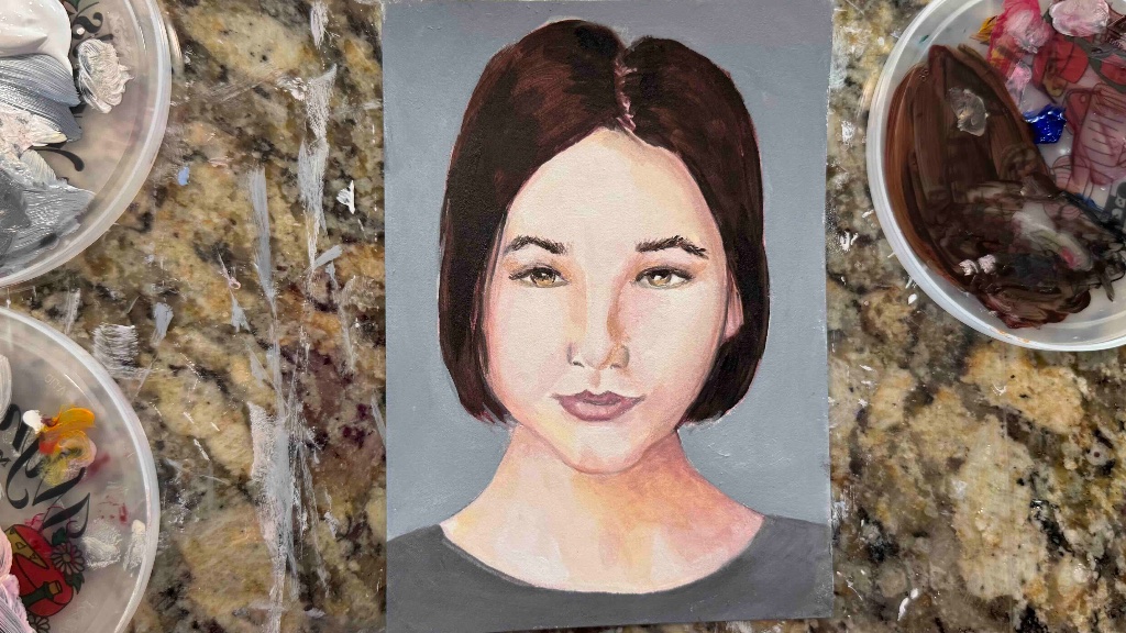 Portrait Female Dark Hair: Less Detail
