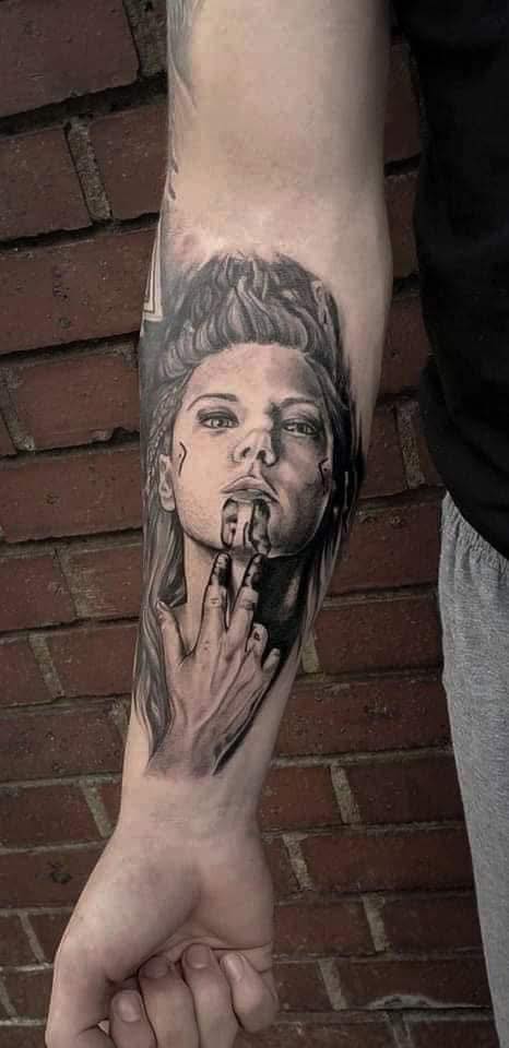 Lagertha Portrait