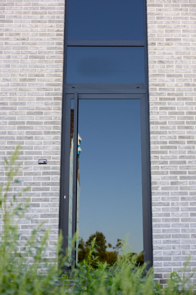 Moderne halfopen eengezinswoning - 2