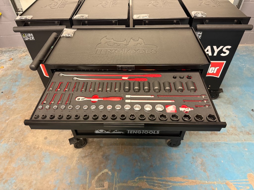 Controlled access tool cabinet with foam insert