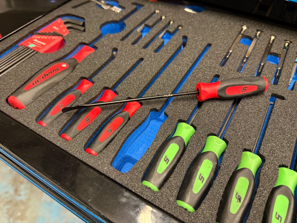 Saudia Technic branded tool cabinet
