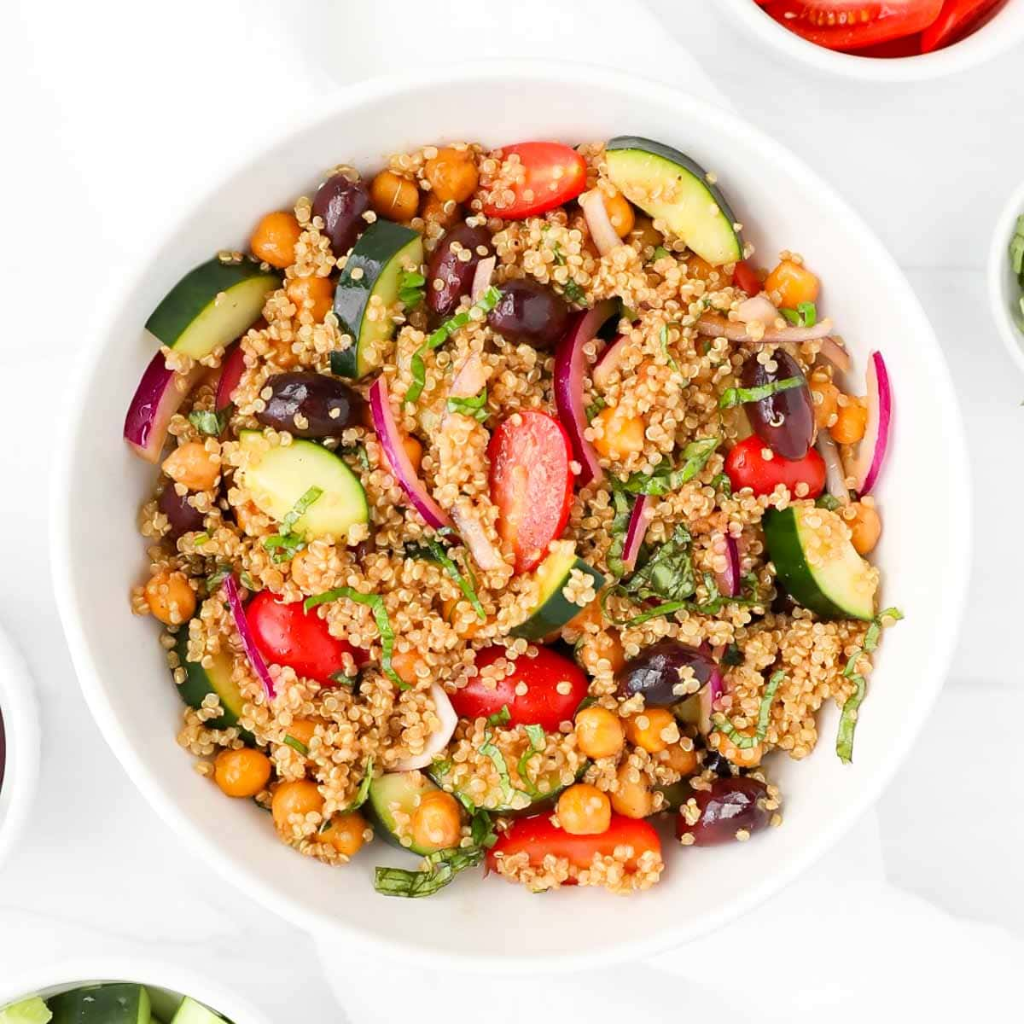 Mediterranean Quinoa Bowl