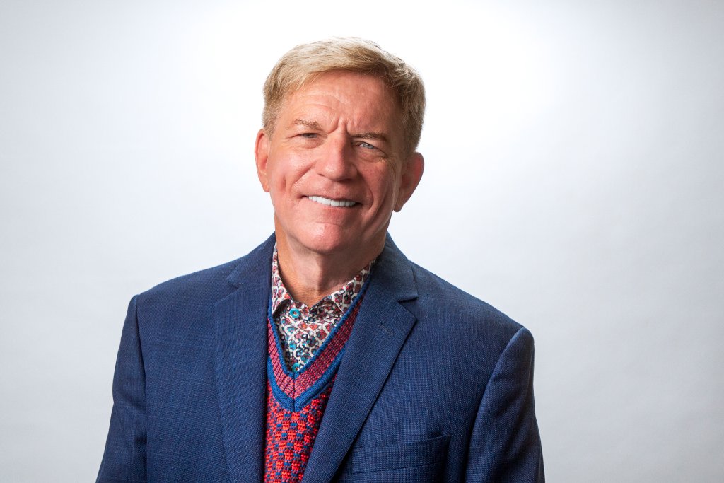 Dr. William Summers