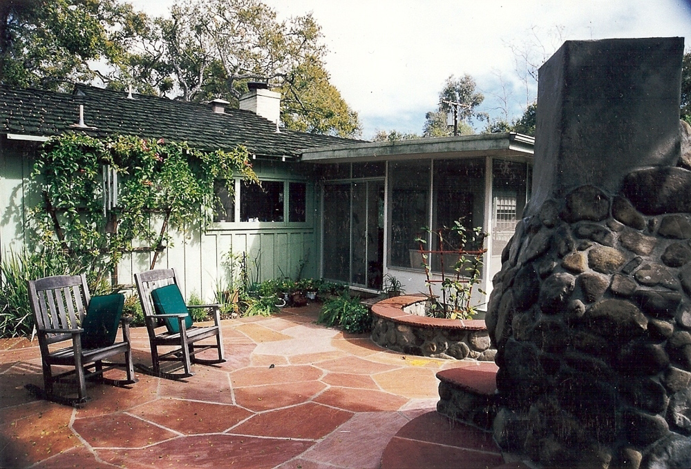 Complete Outdoor Kitchen Installation