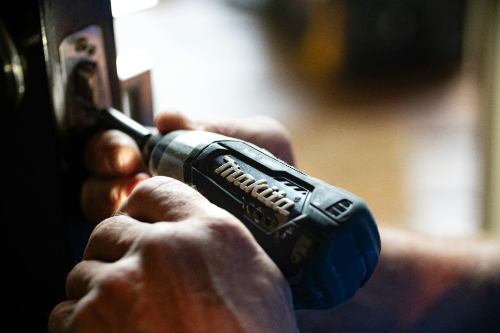 Handyman & Maintenance