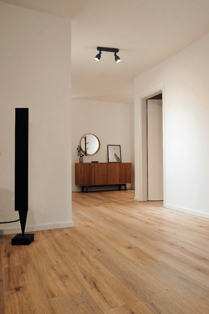 Floor Refinishing & Replacement