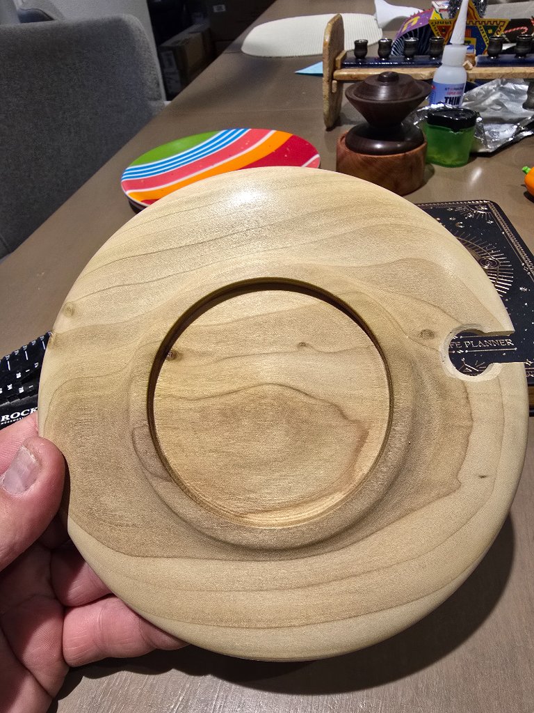 Wine Plate underside relief cut