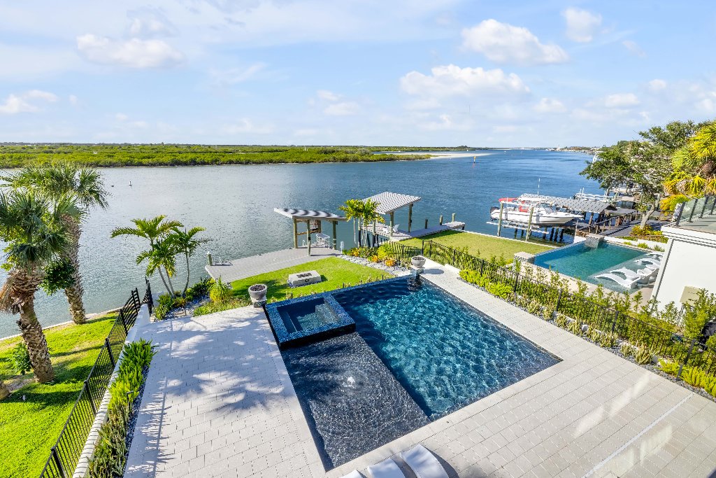 Coastal Infinity - 6