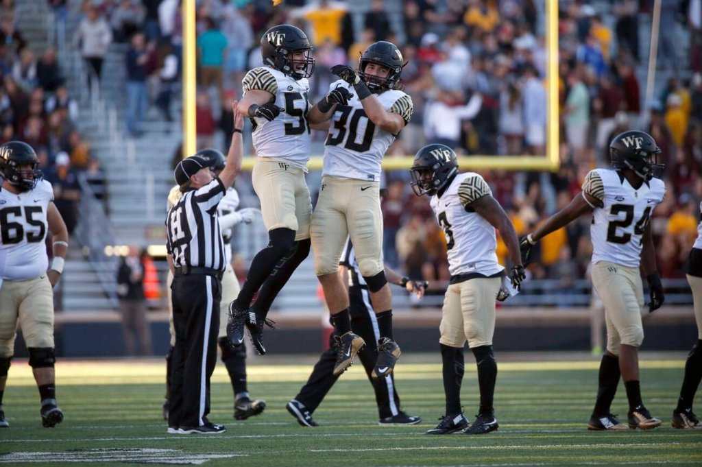 Hunter Williams football