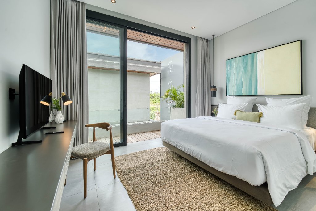 Bellana 2BR Villa (10m Pool) - Main