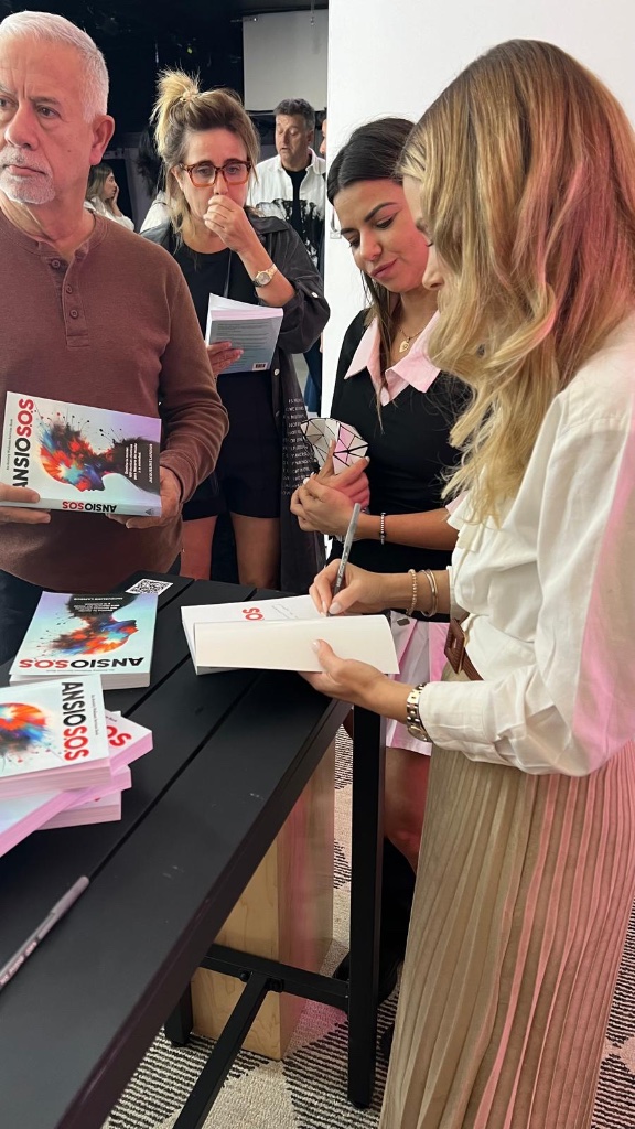 Firmando ejemplares