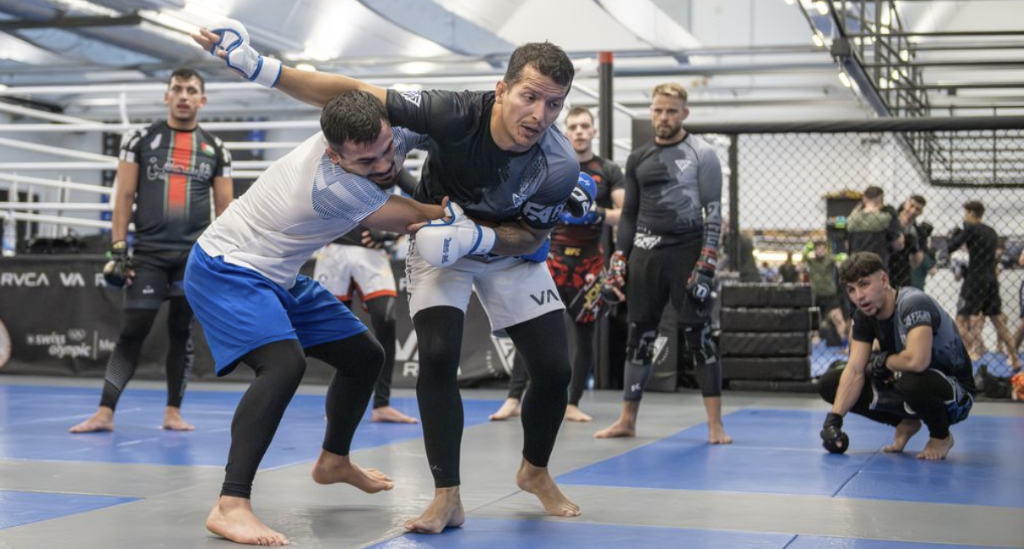 Standkampf Techniken im MMA