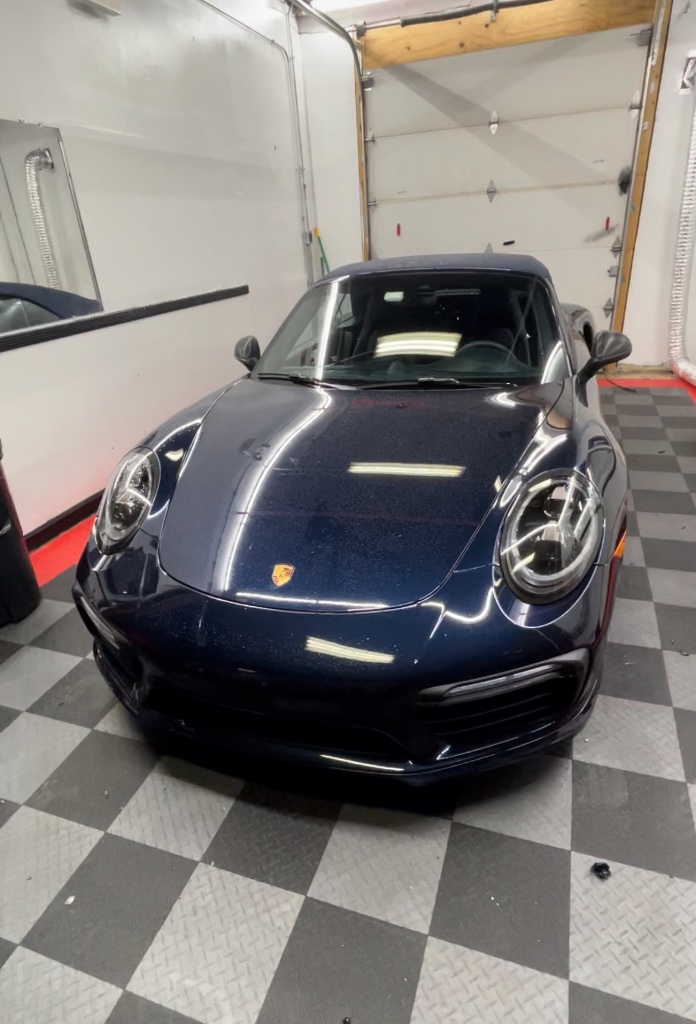 Window Tint - Navy Blue Porsche 911