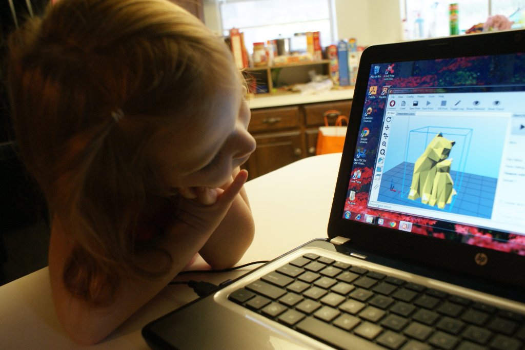 3D Printing with Kids - Teaching kids about technology and creativity through 3D printing