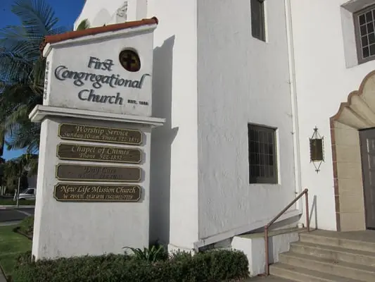 Church exterior 3