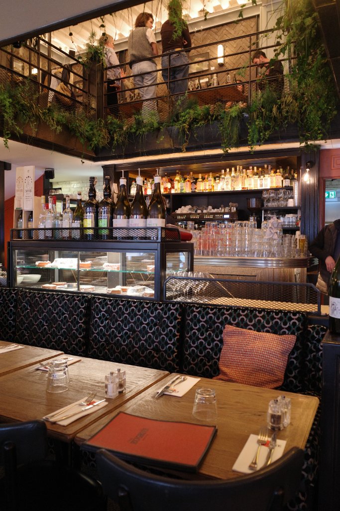 Restaurant Chez Eugène – Paris à Paris, Montmartre – vue 13