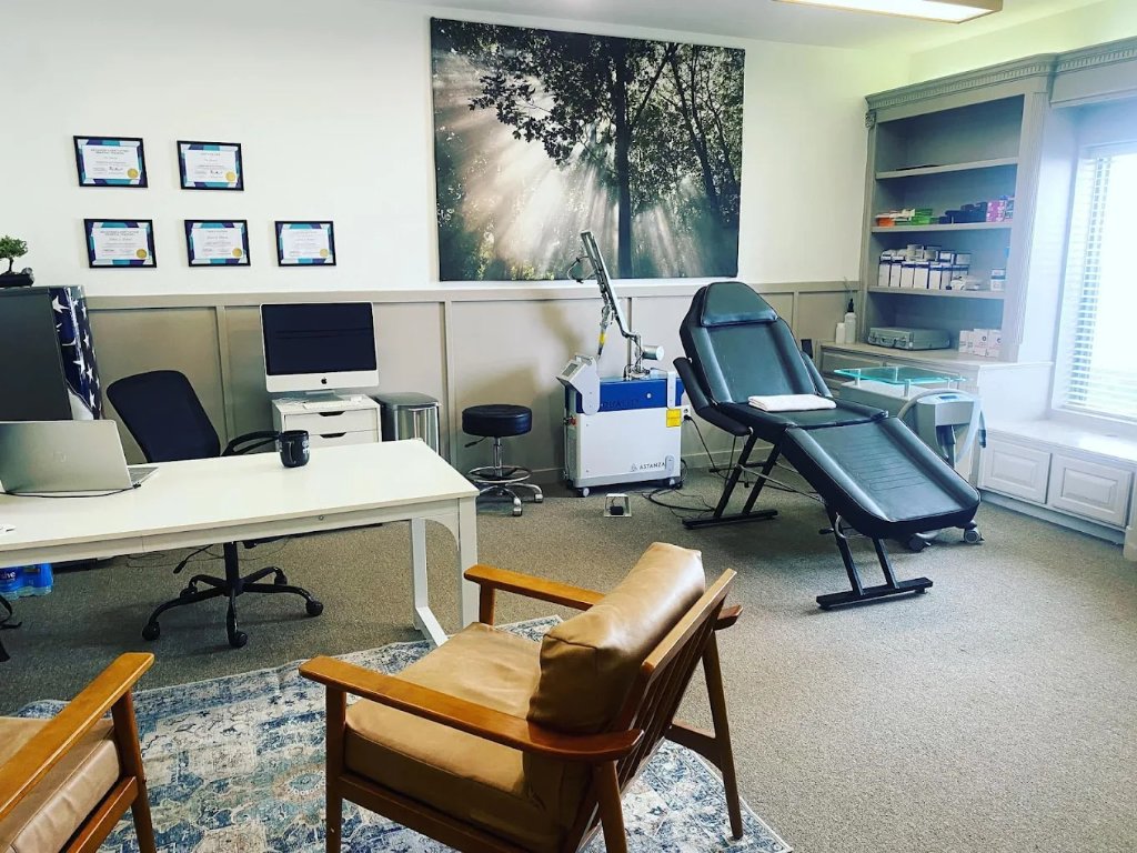 Bonsai Tattoo Removal treatment room