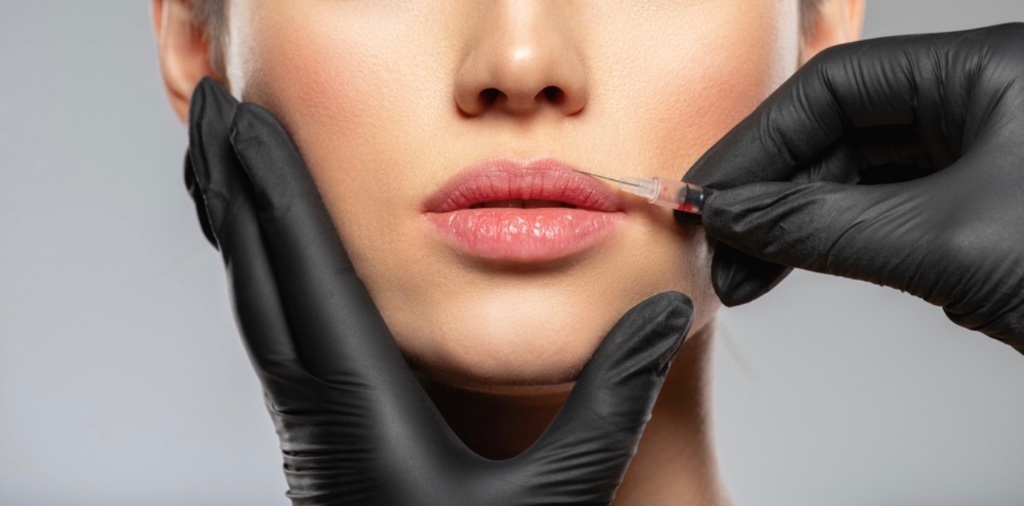 Aesthetic treatment being performed at ReGen Aesthetics Clinic Merthyr Tydfil