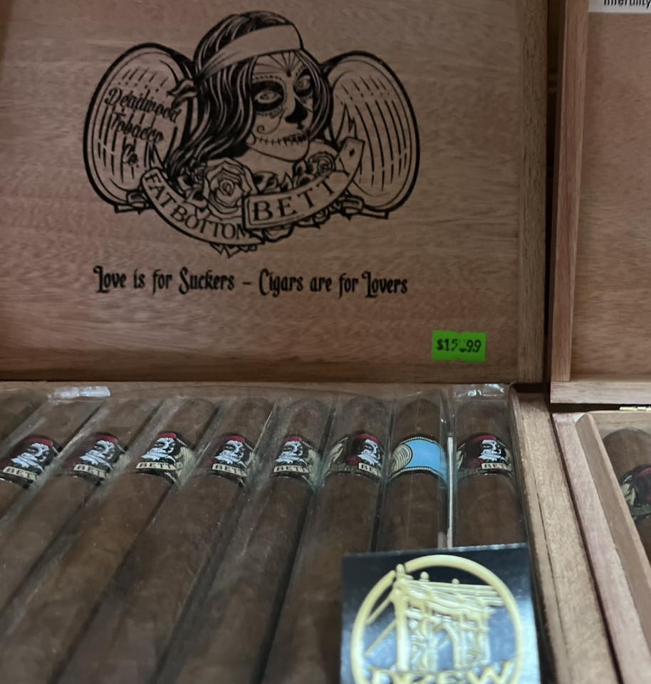 910 Mobile Cigarz luxury cigar box collection