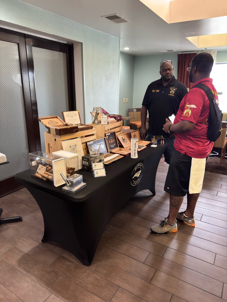 910 Mobile Cigarz premium cigar selection and display