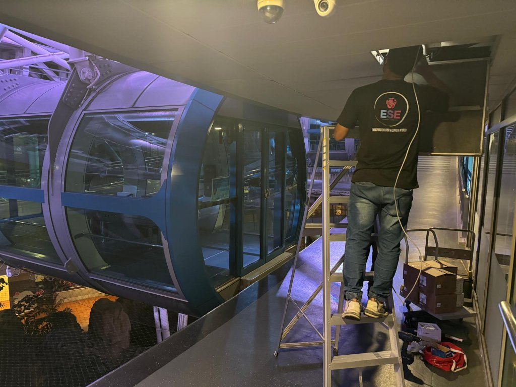 Singapore Flyer Security System — Installation