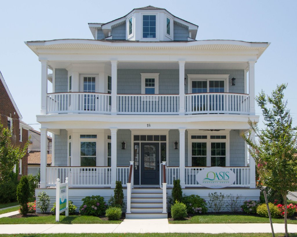 18 N Quincy Ave — completed custom home built by Oasis Property Group