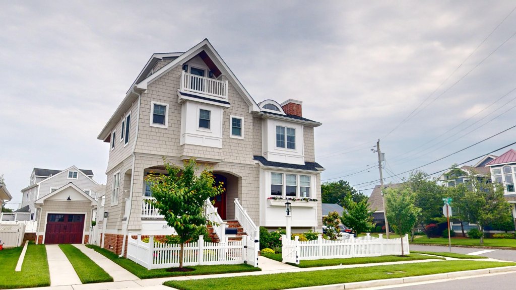 Custom home at 525 Waverly Ave Ocean City NJ