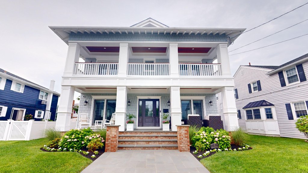 3 E Edinburgh Ave — completed custom home built by Oasis Property Group
