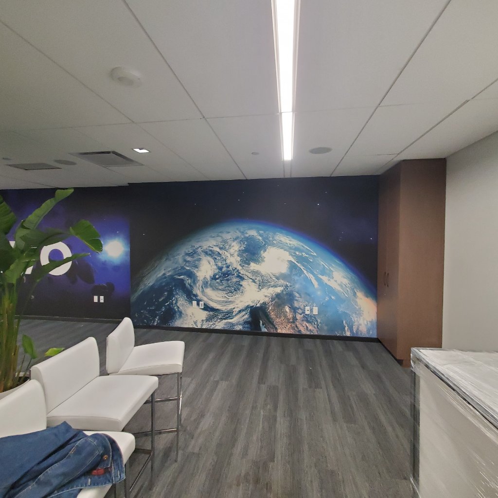 Lenovo - Earth Mural Wall