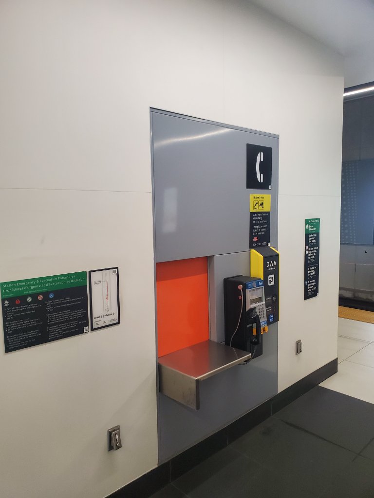 Transit Station Signage & Emergency Procedures