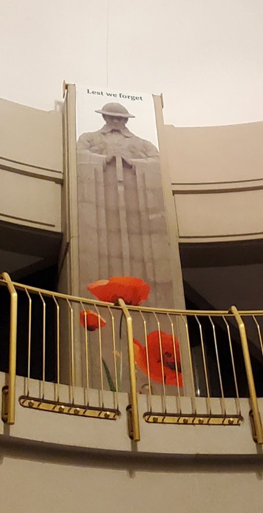 Remembrance Day - Lest We Forget Banner