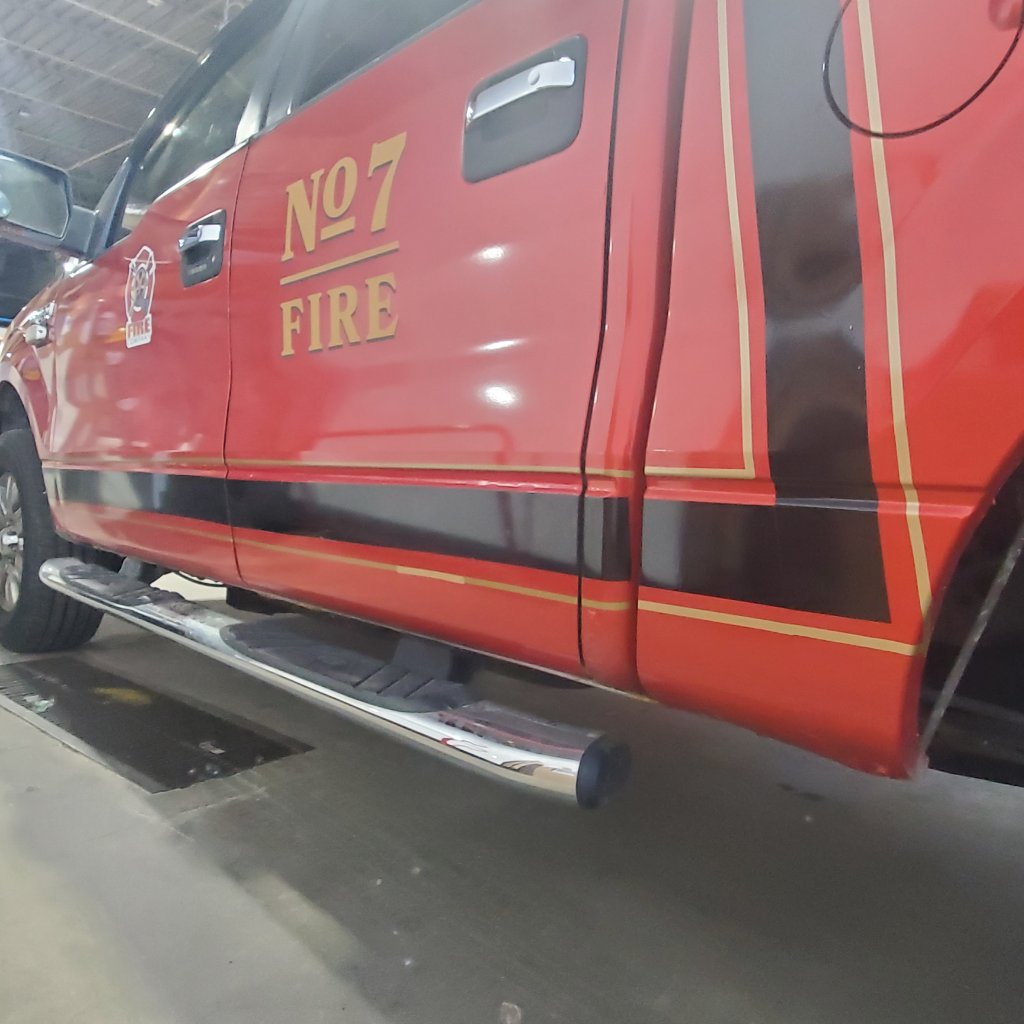 No. 7 Fire Truck - Door Decal Close-Up